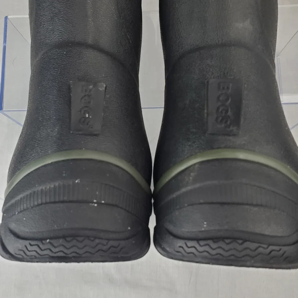 Bogs Men's Ultra Mid Waterproof Rugged Insulated Winter Rain Boot Black Size 6